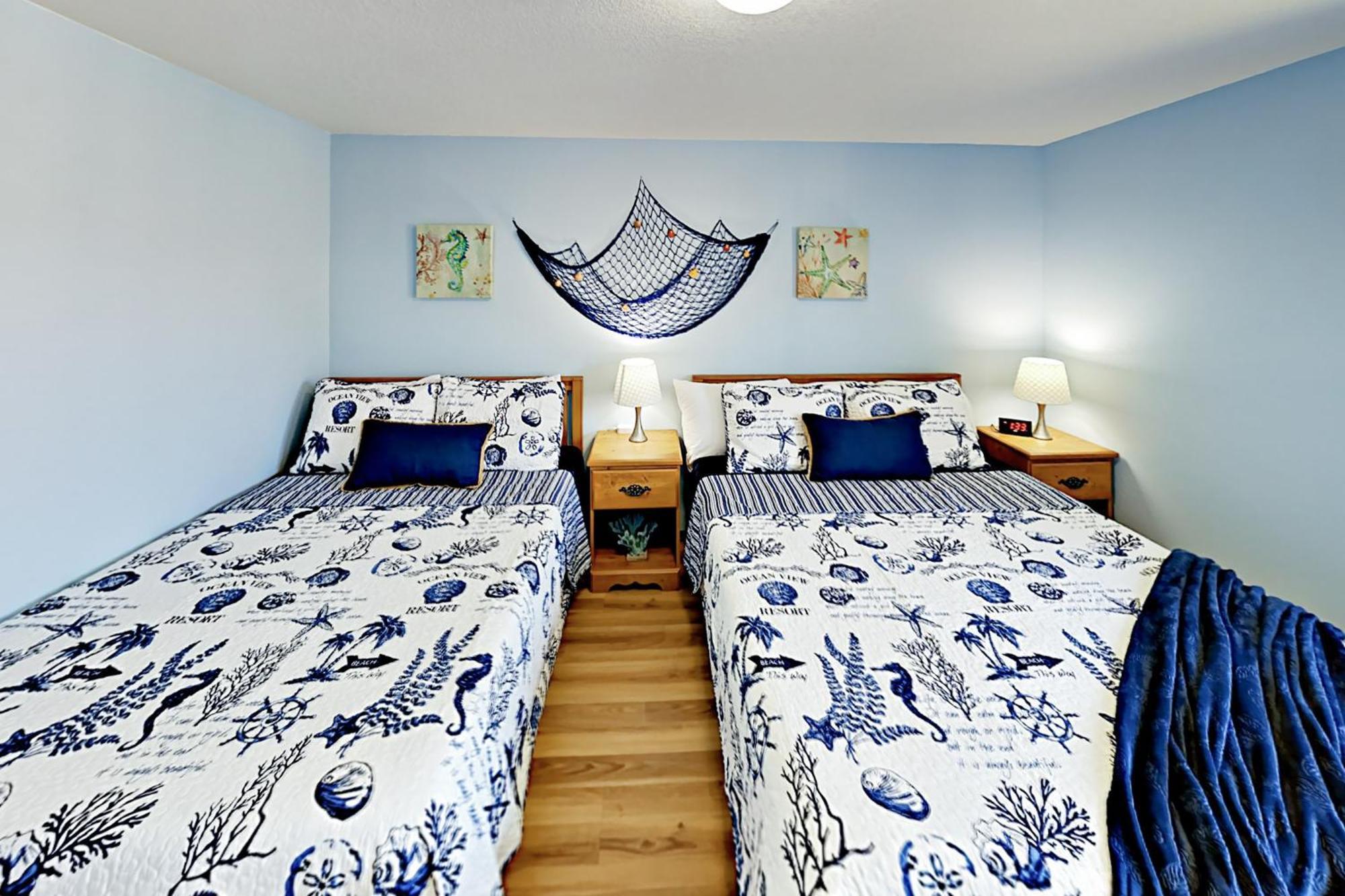 Azure Waves Villa Seaside Bagian luar foto
